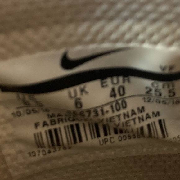 Nike Air customized butterflies high top sneakers size 8.5 ladies - Picture 8 of 12